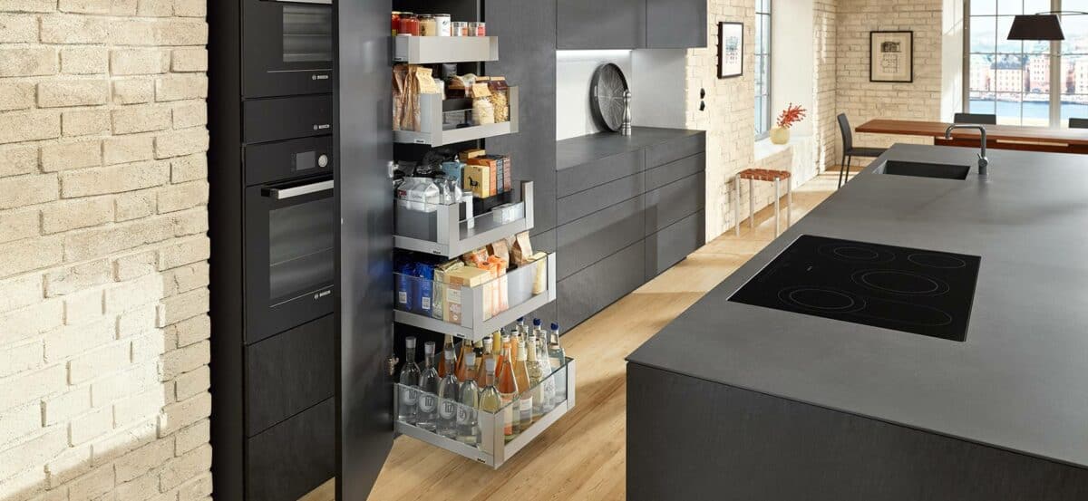 Blum-LEGRABOX-SPACE-TOWER-6-1920-x-885-px-lo-res